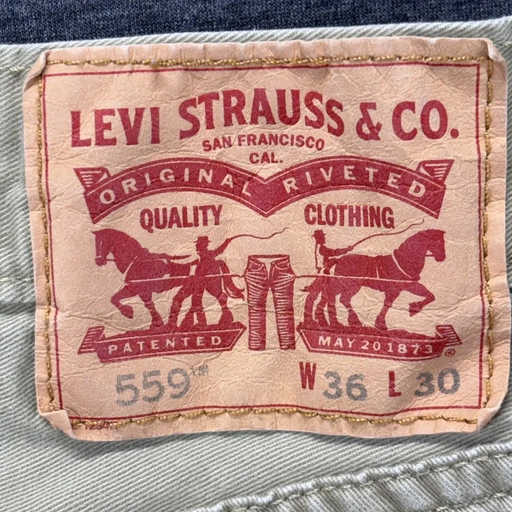 Levis 559 Jeans Mens 36x30 Beige‎ Straight Leg Mid Rise Casual Denim Pants